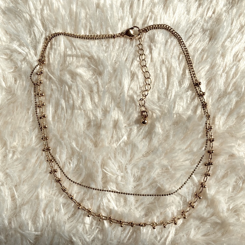Mini gold necklace
